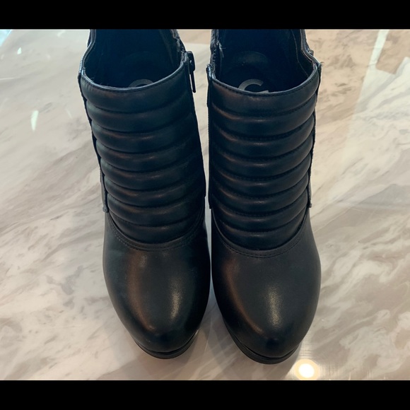 GUESS BLACK 4 INCH HEEL BOOT WOMENS 9 1/2 - Picture 2 of 7